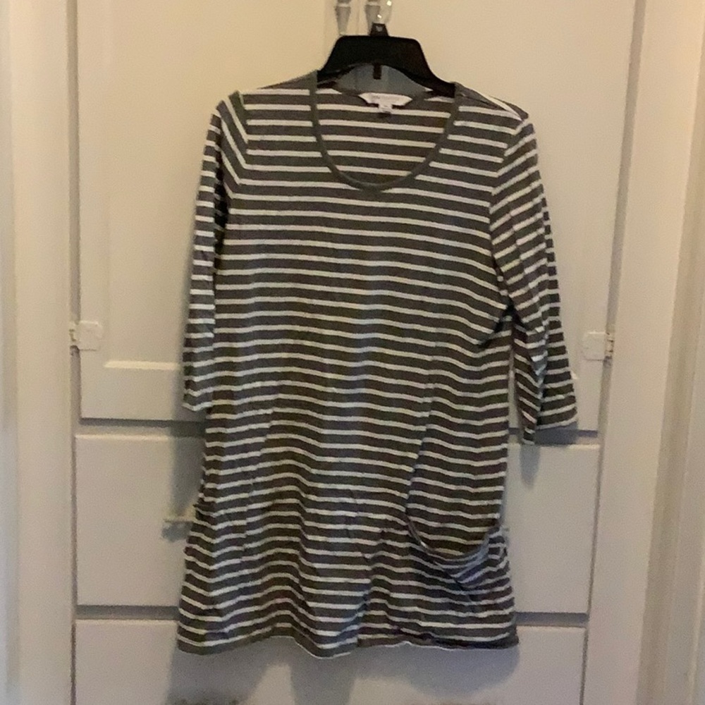 Grey and white striped tunic